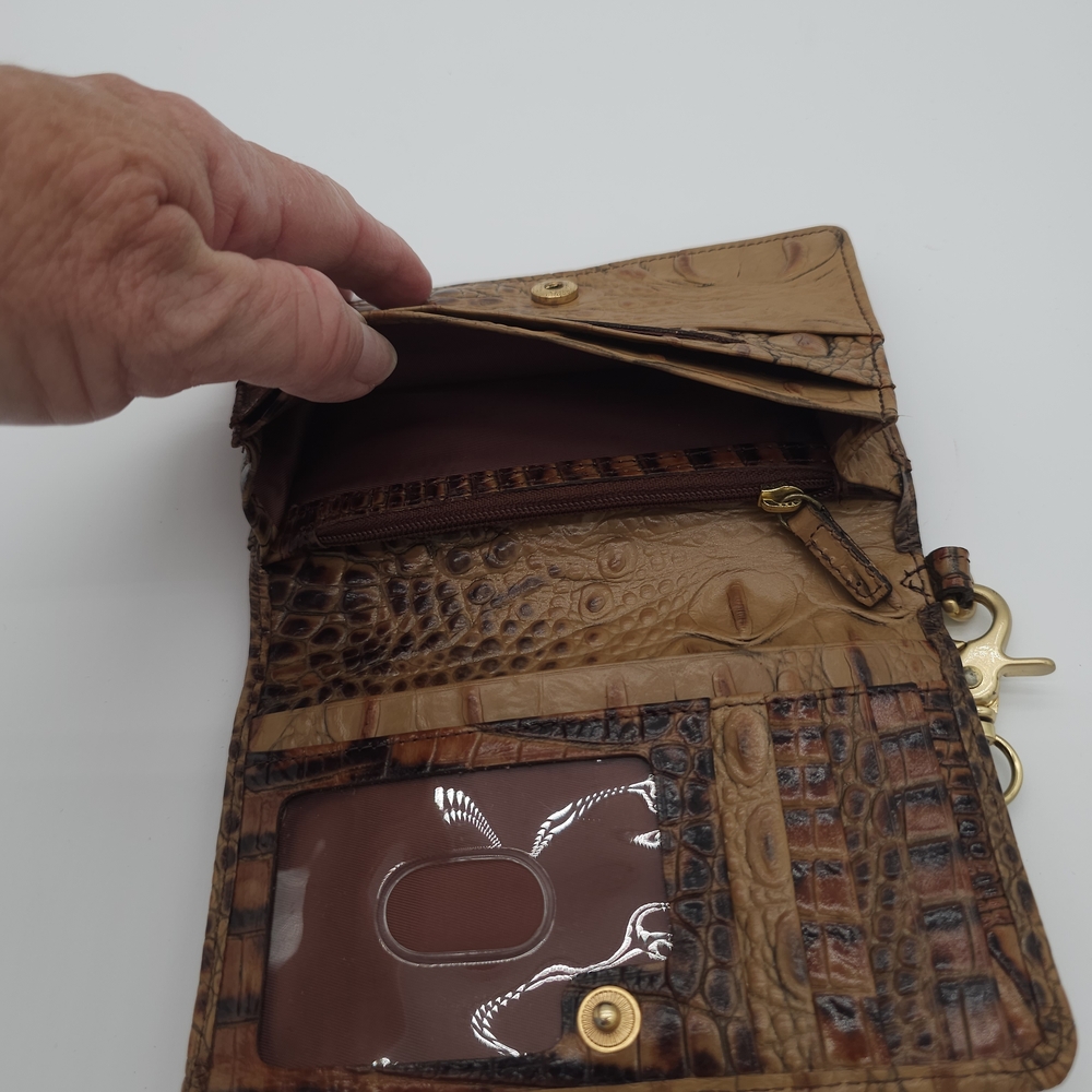 Brahmin Leather Pecan Melbourne Croc-Embossed Wallet/Wristlet - Picture 4 of 7